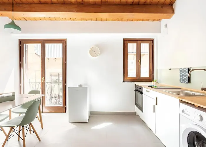 Vicolo Del Capo 아파트 *